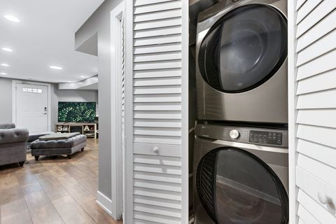 Tiny photo for 443 E 45th Place #1, Chicago, IL 60653 (MLS # 12486819)