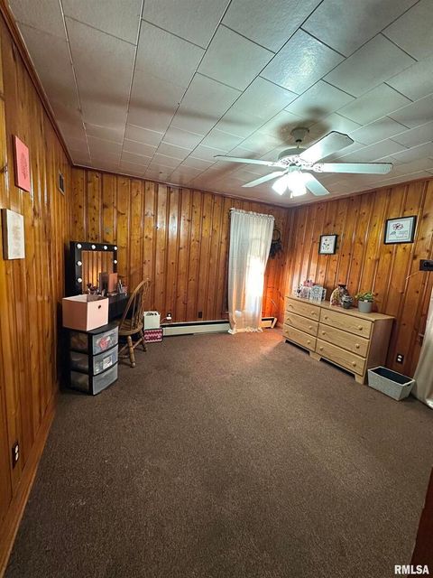 Tiny photo for 717 S 18TH Street, Herrin, IL 62948 (MLS # EB460348)