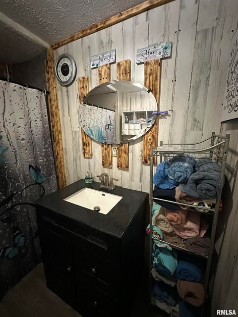 Tiny photo for 717 S 18TH Street, Herrin, IL 62948 (MLS # EB460348)