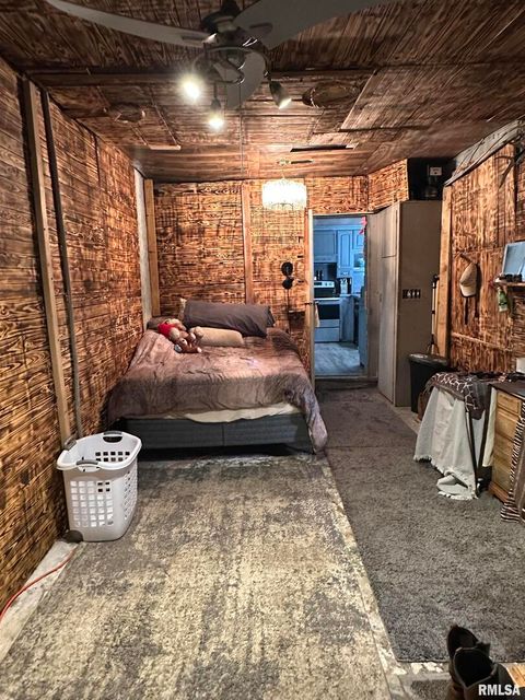 Tiny photo for 717 S 18TH Street, Herrin, IL 62948 (MLS # EB460348)