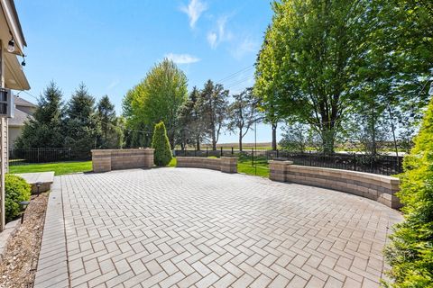 Tiny photo for 948 Bluestem Drive, Geneva, IL 60134 (MLS # 12568176)