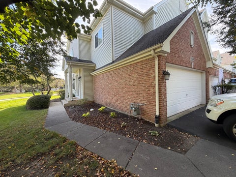 Tiny photo for 1830 Maureen Drive, Hoffman Estates, IL 60192 (MLS # 12772634)