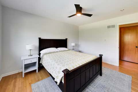 Tiny photo for 1500 W Blackhawk Drive, Mount Prospect, IL 60056 (MLS # 12680337)