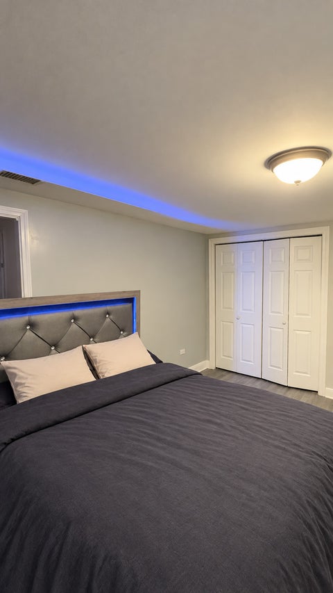 Tiny photo for 7637 S King Drive, Chicago, IL 60619 (MLS # 12764266)