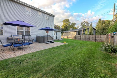 Tiny photo for 119 N Main Street, Glen Ellyn, IL 60137 (MLS # 12505993)