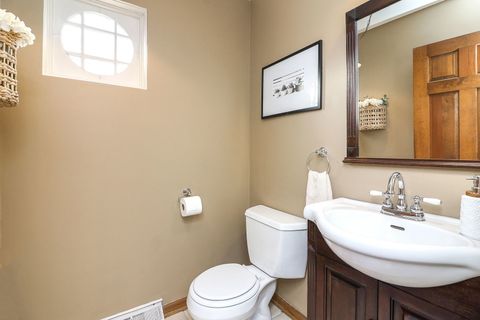 Tiny photo for 119 N Main Street, Glen Ellyn, IL 60137 (MLS # 12505993)