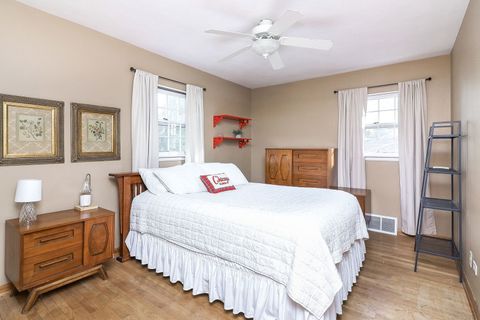 Tiny photo for 119 N Main Street, Glen Ellyn, IL 60137 (MLS # 12505993)