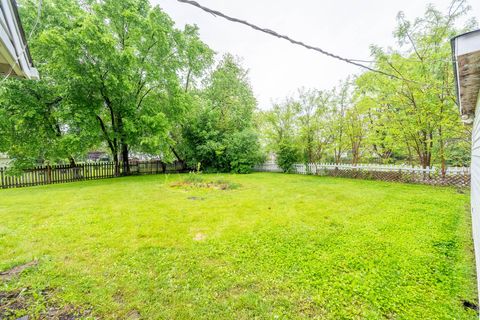 Tiny photo for 800 Waverly Avenue, Streamwood, IL 60107 (MLS # 12655614)