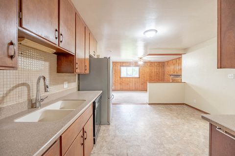 Tiny photo for 800 Waverly Avenue, Streamwood, IL 60107 (MLS # 12655614)