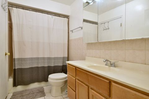 Tiny photo for 9831 S Karlov Avenue, Oak Lawn, IL 60453 (MLS # 12497364)