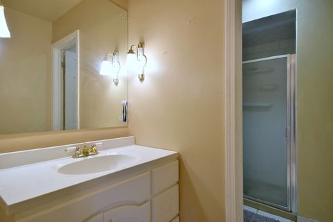 Tiny photo for 9831 S Karlov Avenue, Oak Lawn, IL 60453 (MLS # 12497364)