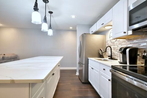 Tiny photo for 9831 S Karlov Avenue, Oak Lawn, IL 60453 (MLS # 12497364)