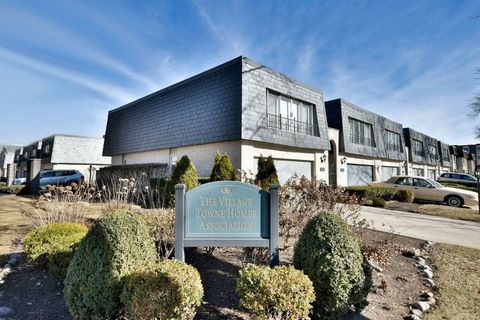 Tiny photo for 9831 S Karlov Avenue, Oak Lawn, IL 60453 (MLS # 12497364)