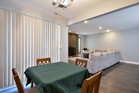 Tiny photo for 9831 S Karlov Avenue, Oak Lawn, IL 60453 (MLS # 12497364)