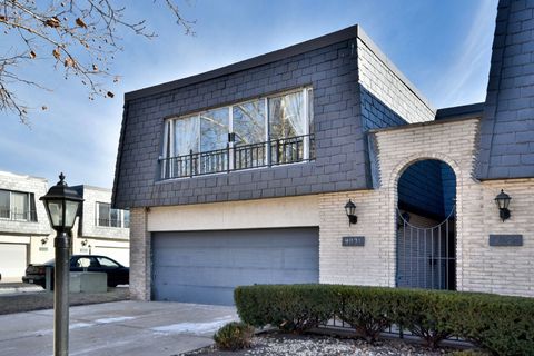 Tiny photo for 9831 S Karlov Avenue, Oak Lawn, IL 60453 (MLS # 12497364)