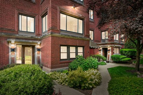 918 W Sunnyside Avenue 1B Chicago IL 60640