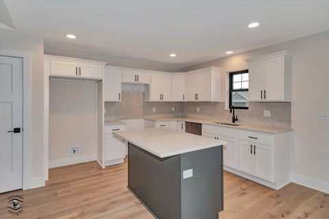 Tiny photo for 1947 Flagstone Avenue, Bourbonnais, IL 60914 (MLS # 12583868)