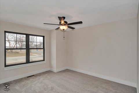 Tiny photo for 1947 Flagstone Avenue, Bourbonnais, IL 60914 (MLS # 12583868)