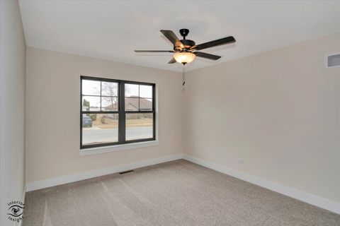 Tiny photo for 1947 Flagstone Avenue, Bourbonnais, IL 60914 (MLS # 12583868)