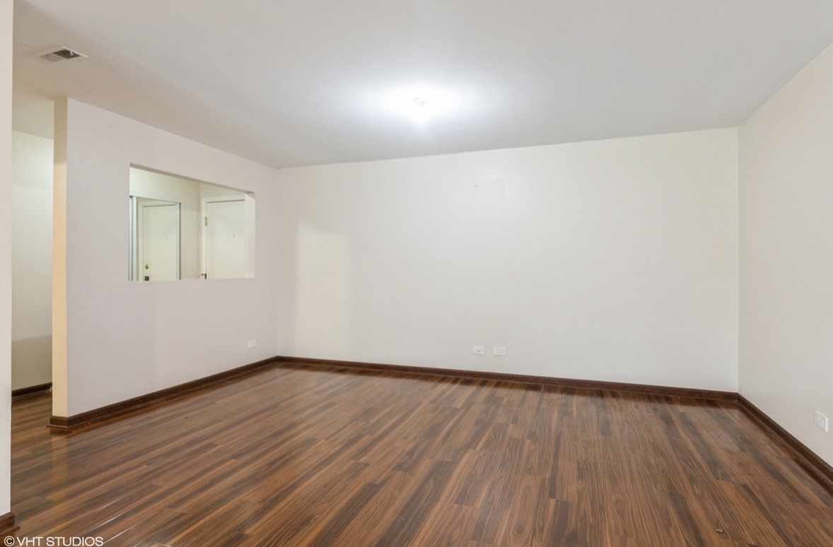 1525 Sander Court 113