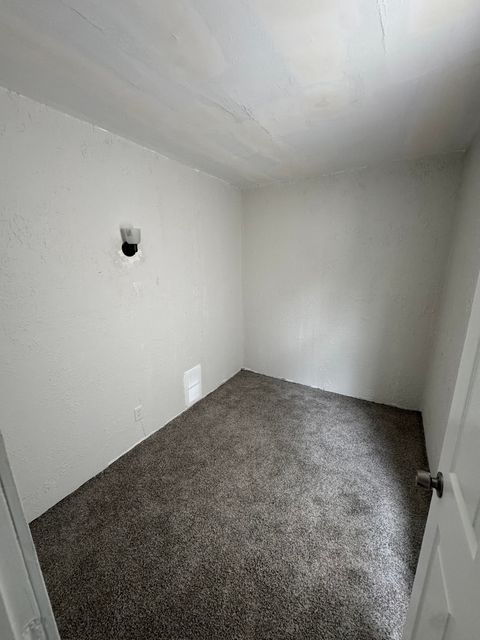 Tiny photo for 1302 W Butler Street, Peoria, IL 61605 (MLS # 12467875)