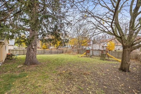 Tiny photo for 1017 Center Street, Elgin, IL 60120 (MLS # 12511400)