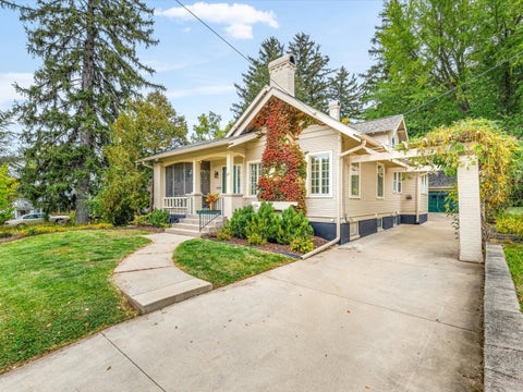Tiny photo for 115 N Bailey Avenue, Freeport, IL 61032 (MLS # 12786876)