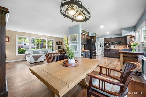 Tiny photo for 1510 Avalon Court, St. Charles, IL 60174 (MLS # 12677178)