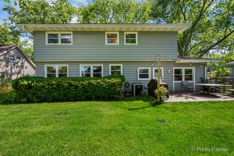 Tiny photo for 1510 Avalon Court, St. Charles, IL 60174 (MLS # 12677178)