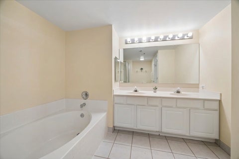 Tiny photo for 1200 S Prospect Avenue #103, Elmhurst, IL 60126 (MLS # 12792374)