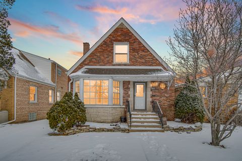 Photo of 2904 W 103rd Street, Chicago, IL 60655 (MLS # 12558635)