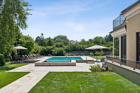 Tiny photo for 261 E Onwentsia Road, Lake Forest, IL 60045 (MLS # 12457563)