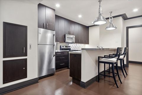 Tiny photo for 261 E Onwentsia Road, Lake Forest, IL 60045 (MLS # 12457563)