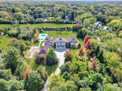 261 E Onwentsia Road Lake Forest IL 60045
