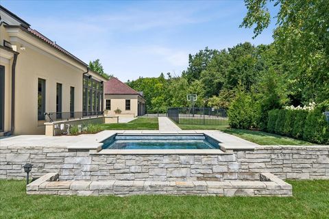 Tiny photo for 261 E Onwentsia Road, Lake Forest, IL 60045 (MLS # 12457563)