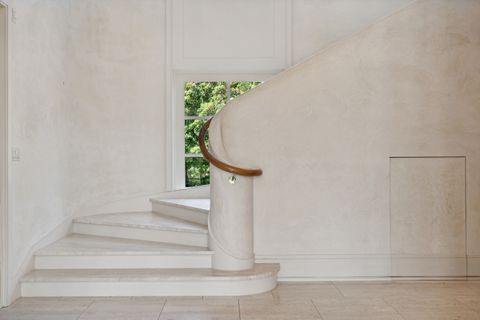 Tiny photo for 261 E Onwentsia Road, Lake Forest, IL 60045 (MLS # 12457563)