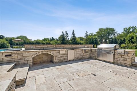 Tiny photo for 261 E Onwentsia Road, Lake Forest, IL 60045 (MLS # 12457563)