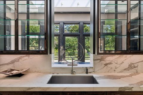 Tiny photo for 261 E Onwentsia Road, Lake Forest, IL 60045 (MLS # 12457563)