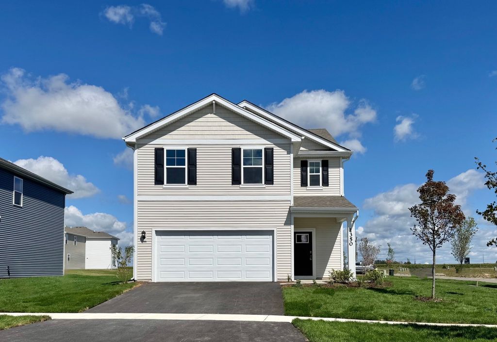 Photo for 1401 Acadia Circle, Pingree Grove, IL 60140 (MLS # 12494264)