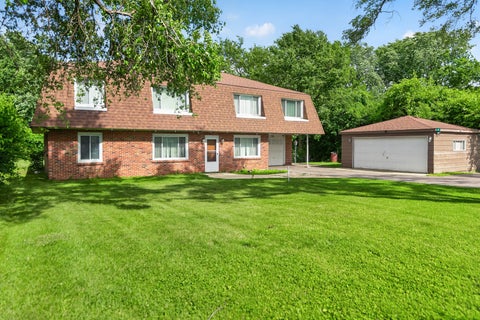 Photo of 725 7th Avenue, Addison, IL 60101 (MLS # 12681120)