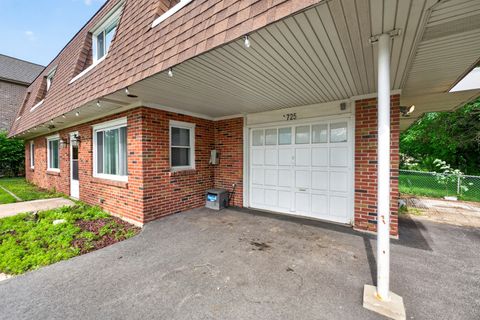Tiny photo for 725 7th Avenue, Addison, IL 60101 (MLS # 12681120)