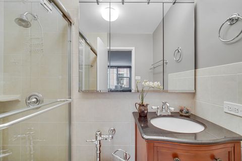 Tiny photo for 777 N Michigan Avenue #2700-02, Chicago, IL 60611 (MLS # 12414005)