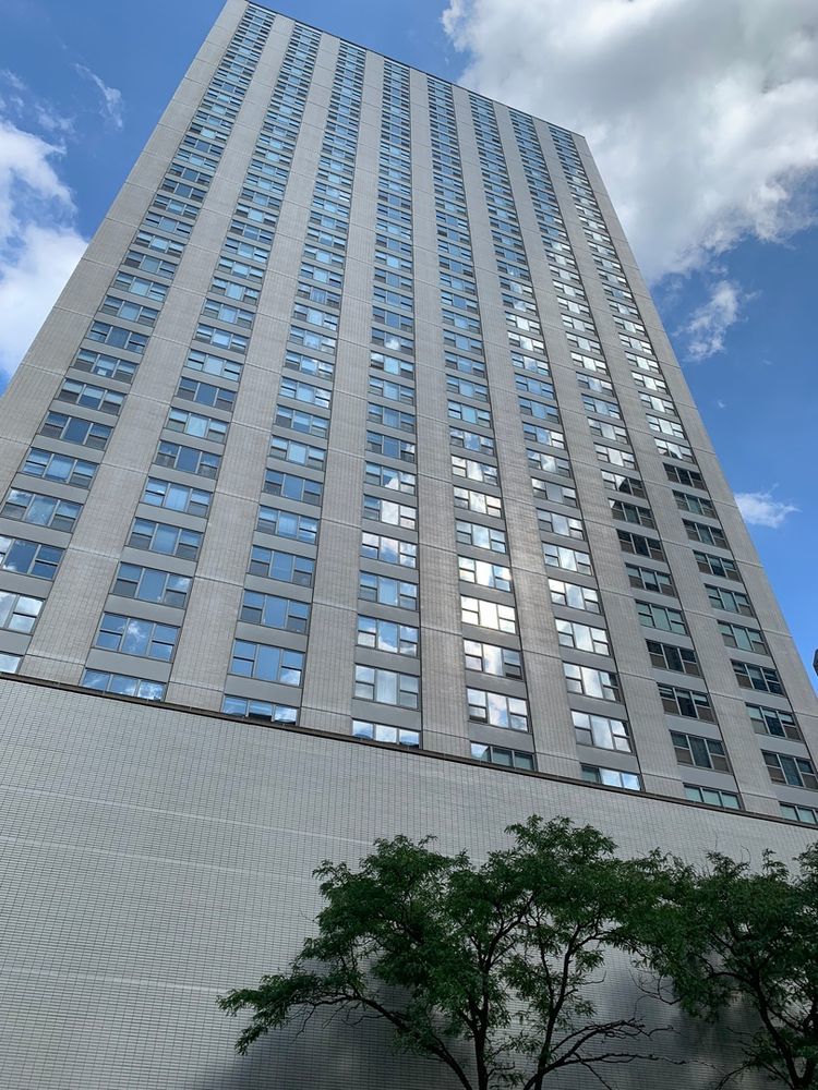 777 N Michigan Avenue 2700-02