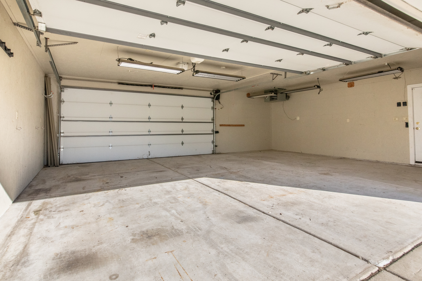 7018 W Birchwood Avenue