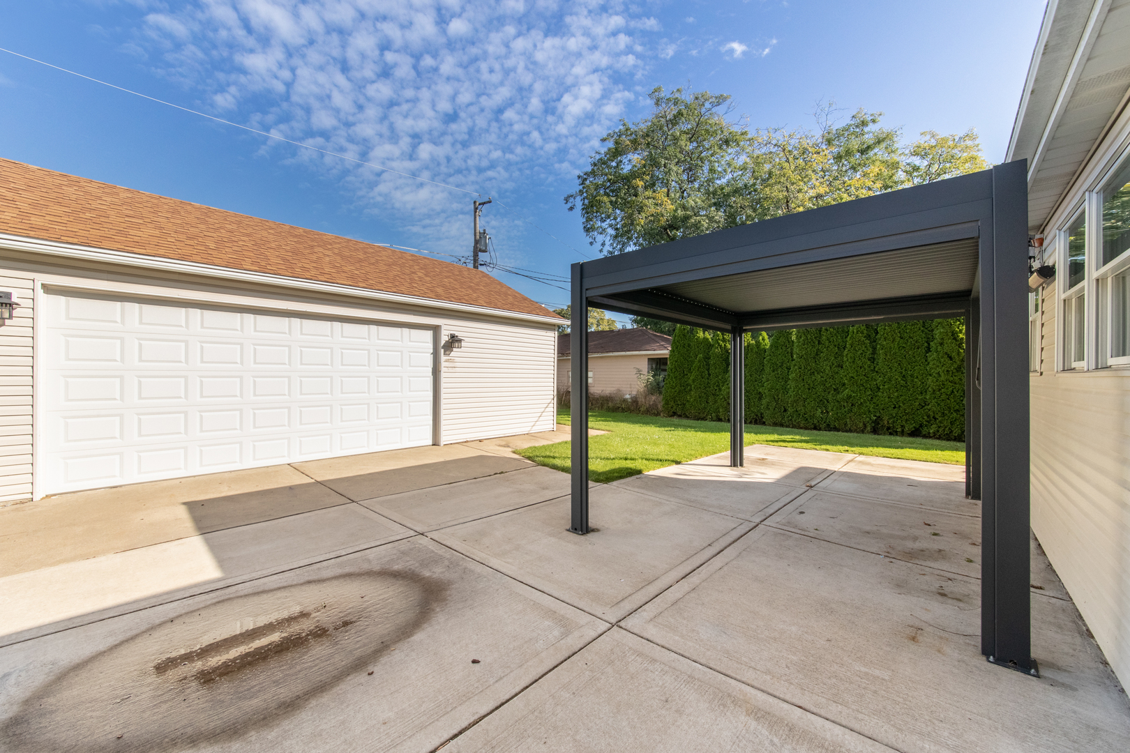 7018 W Birchwood Avenue