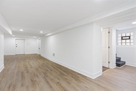 Tiny photo for 7000 S Eberhart Avenue, Chicago, IL 60637 (MLS # 12669466)