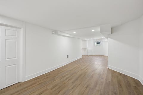 Tiny photo for 7000 S Eberhart Avenue, Chicago, IL 60637 (MLS # 12669466)