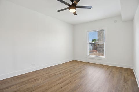 Tiny photo for 7000 S Eberhart Avenue, Chicago, IL 60637 (MLS # 12669466)