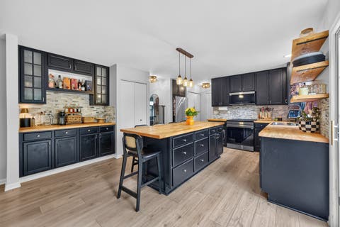 Tiny photo for 523 Horizon Lane, DeKalb, IL 60115 (MLS # 12725660)