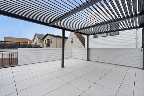 Tiny photo for 2127 W Dickens Avenue, Chicago, IL 60647 (MLS # 12500072)